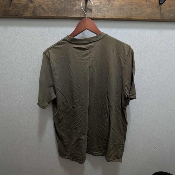 *10/$10* Men's Olive Green Tomahawk Wisconsin T-shirt - Size Medium - Picture 3 of 3